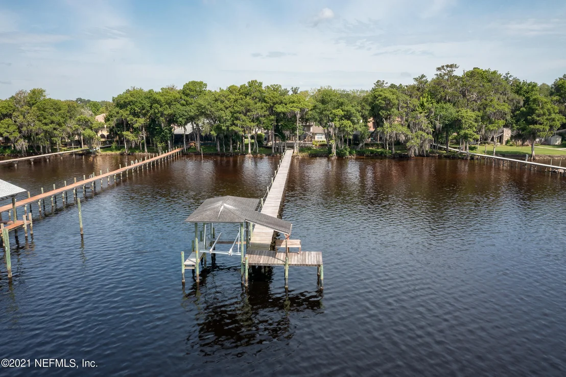 Photo of 1607 SILVER LEAF Way