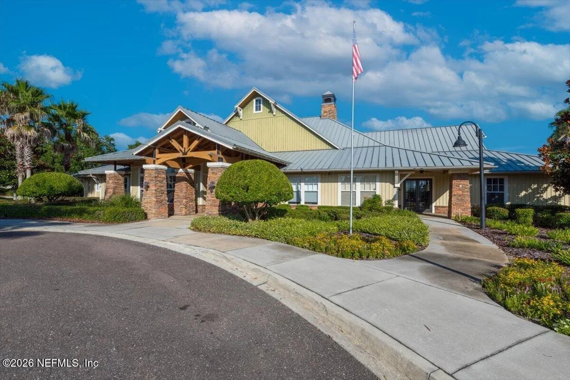 Photo of 1124 PERSIMMON Drive