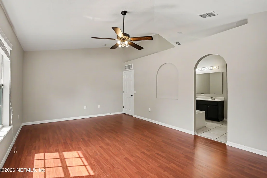 Photo of 507 GRANITE Circle