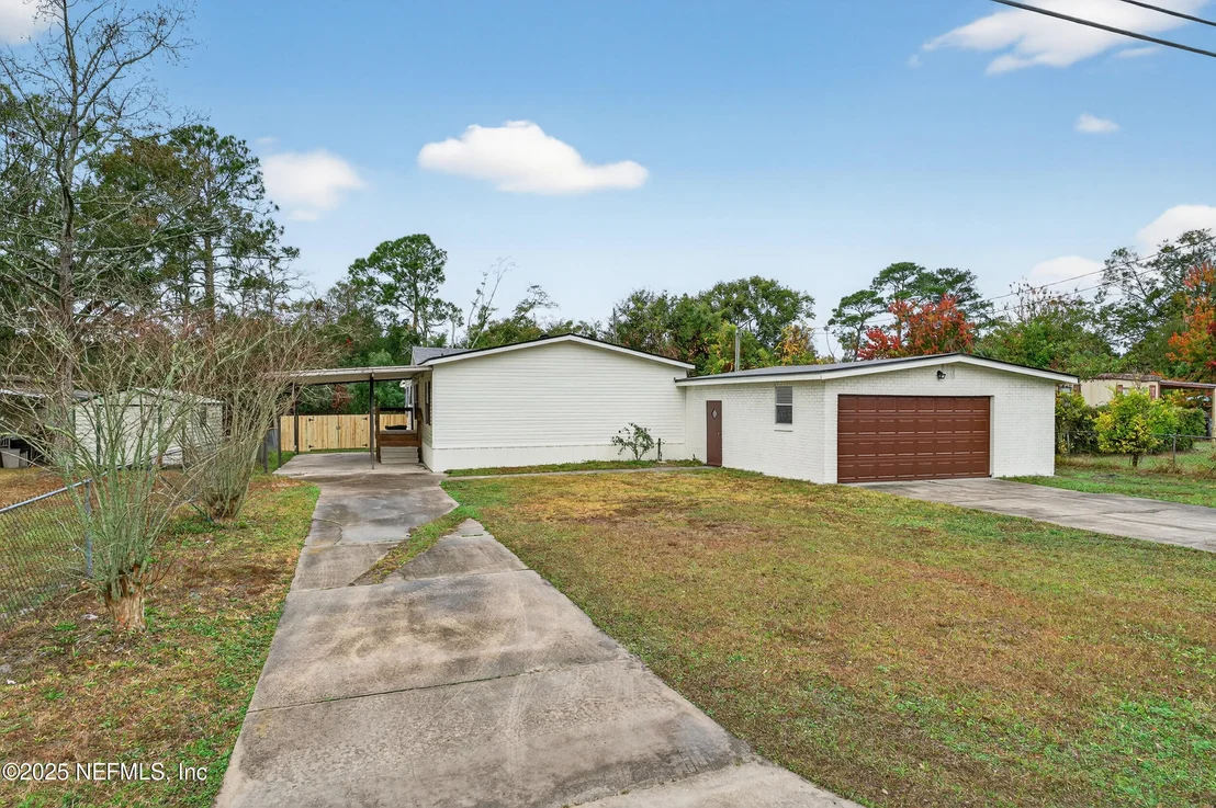 Photo of 2160 GLEN GARDNER Drive
