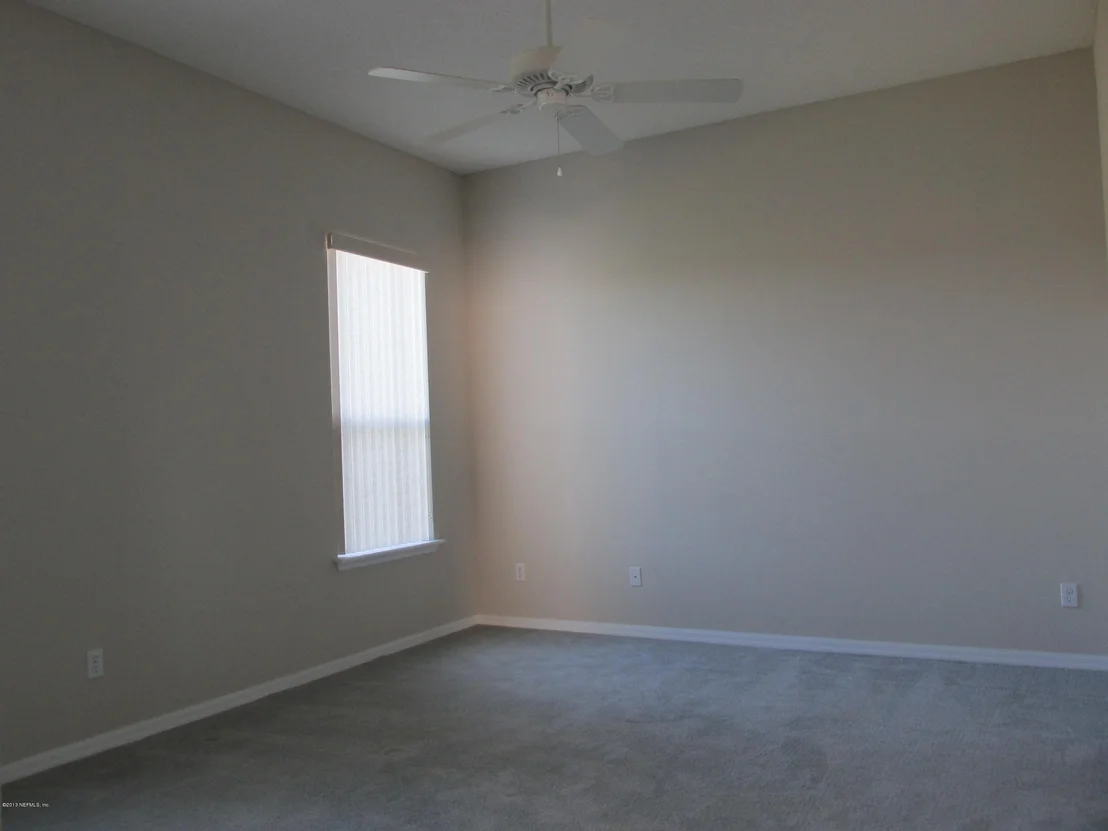 Photo of 620 W JOHNS CREEK Parkway