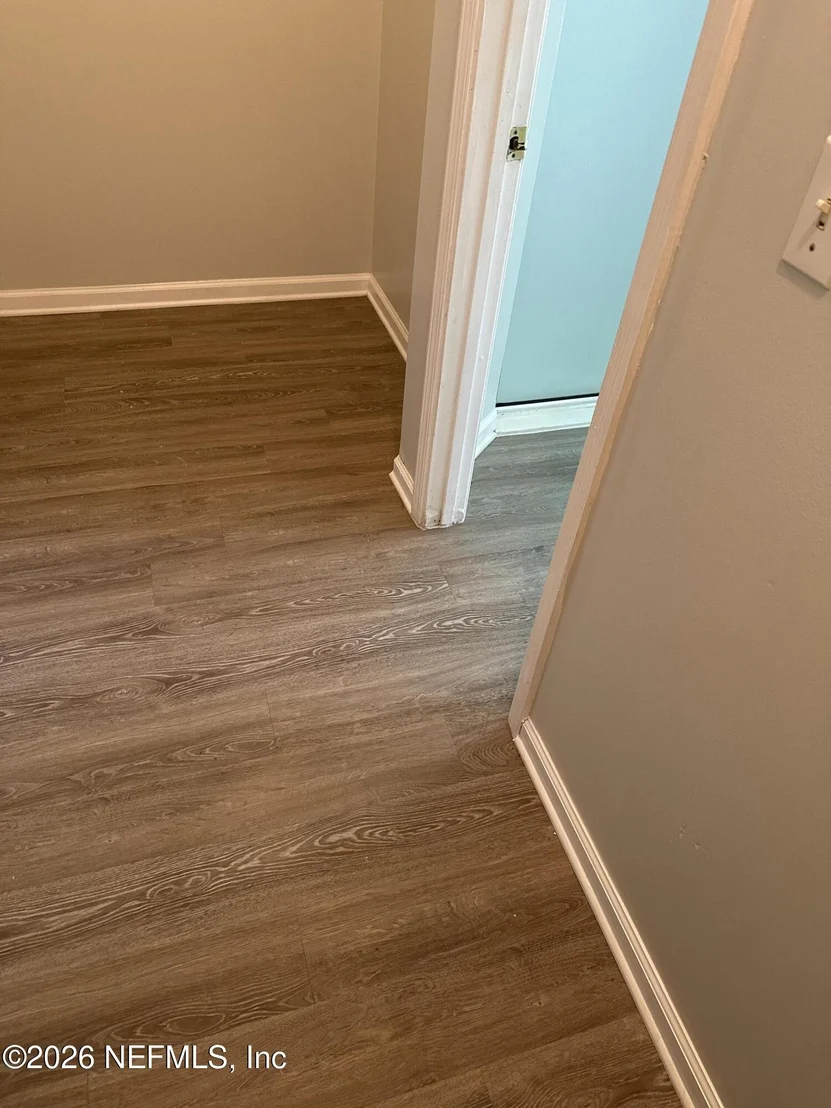 Photo of 1610 NORTHGLEN Circle