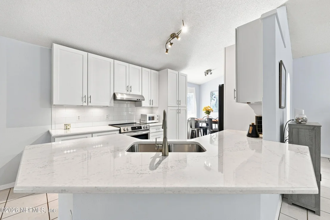 Photo of 12527 ASH HARBOR Drive