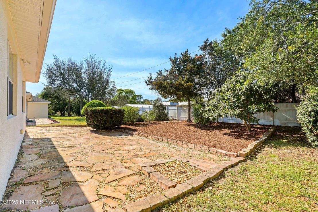 Photo of 1017 RIDGEWOOD Lane