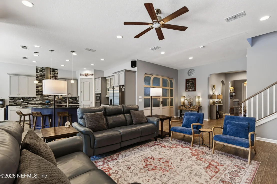 Photo of 127 EAGLE ROCK Drive