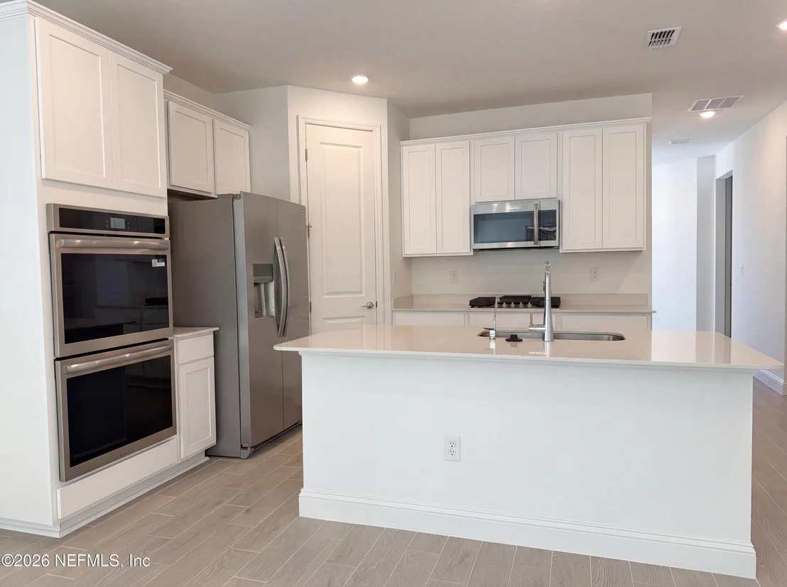 Photo of 483 MURPHYS Drive