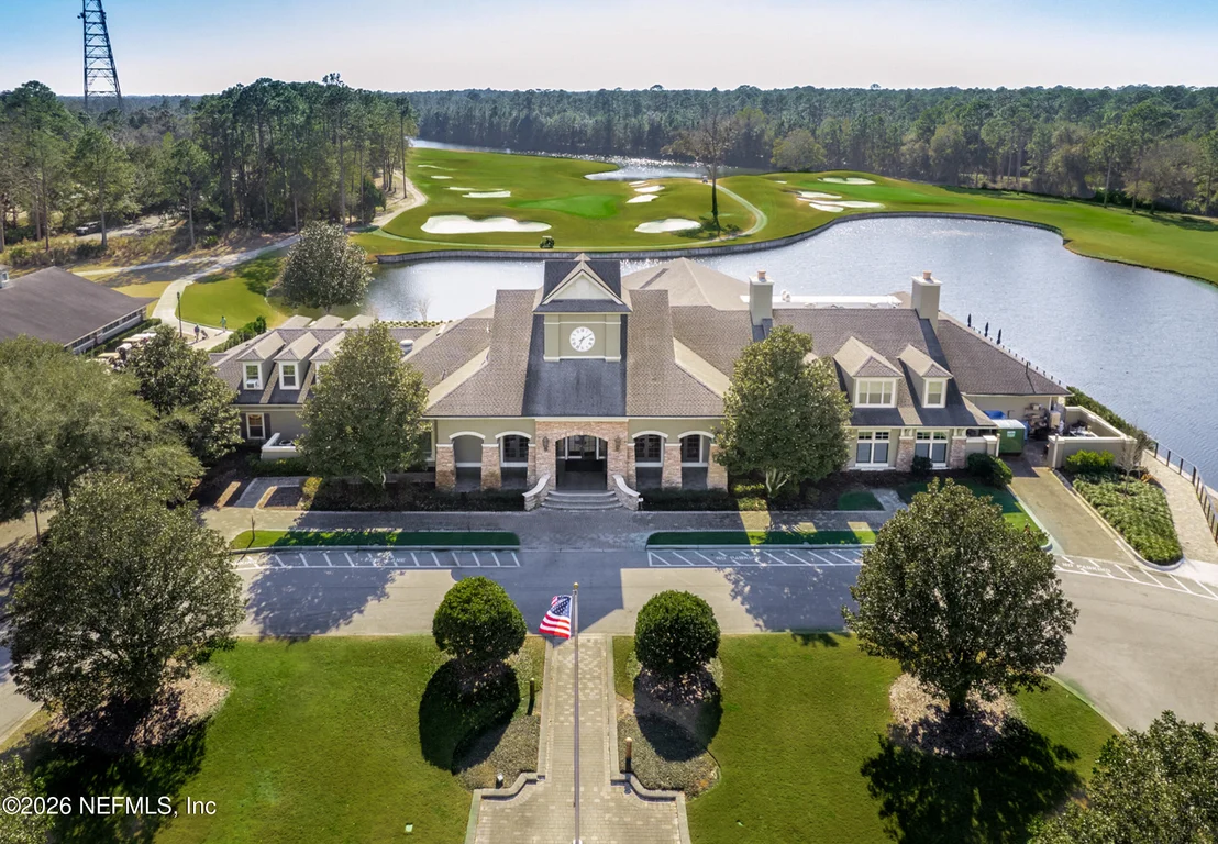 Photo of 907 BROOKHAVEN Drive