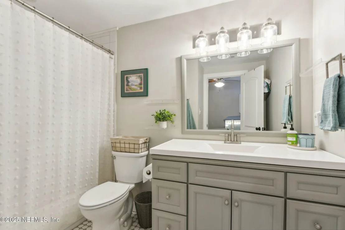 Photo of 1028 CONGLETON Terrace