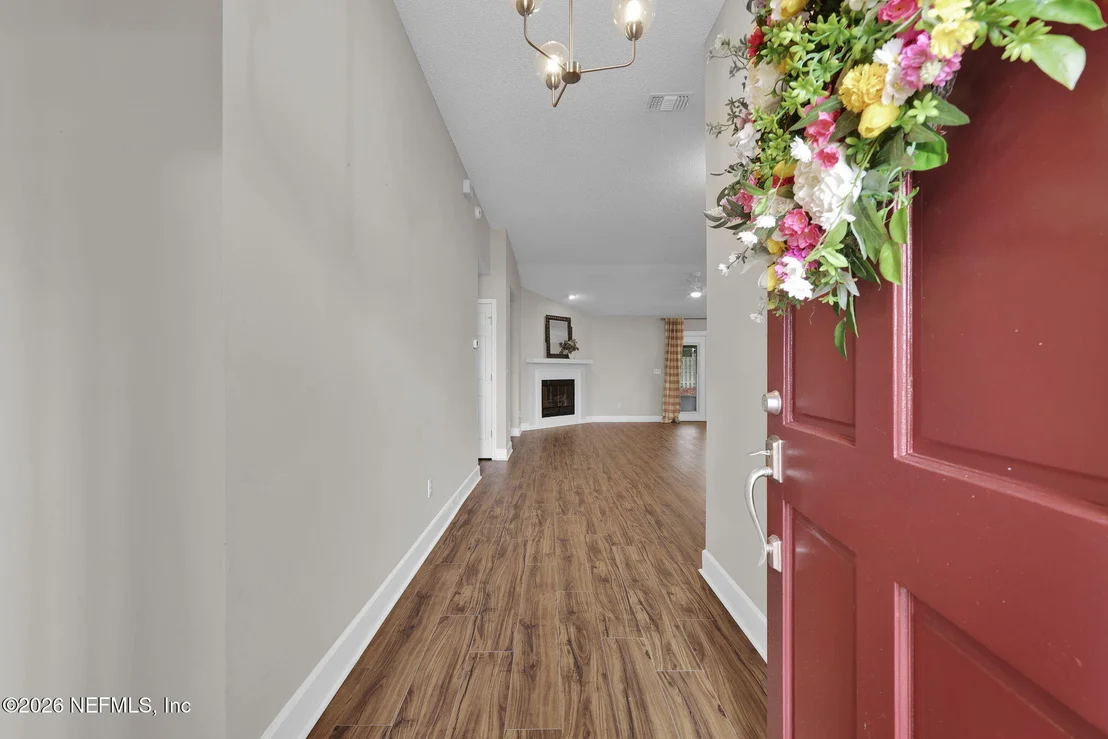 Photo of 1443 BEECHER Lane