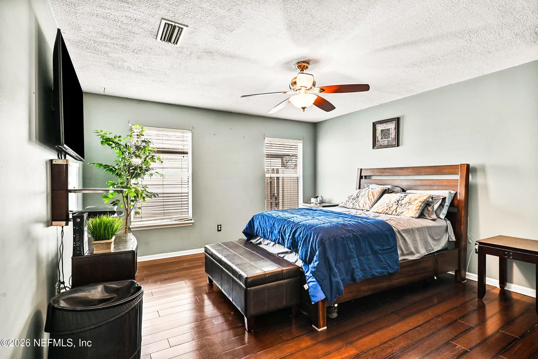 Photo of 1516 GREENWAY Place