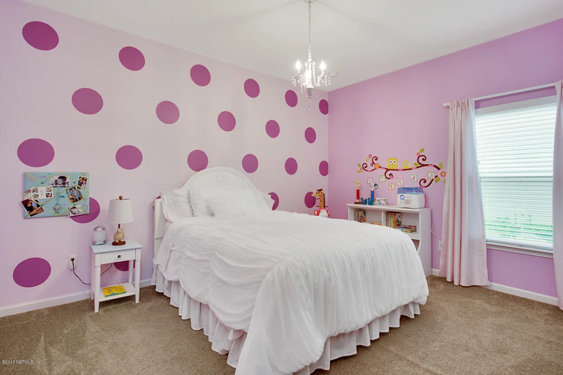 Photo of 228 ELLSWORTH Circle