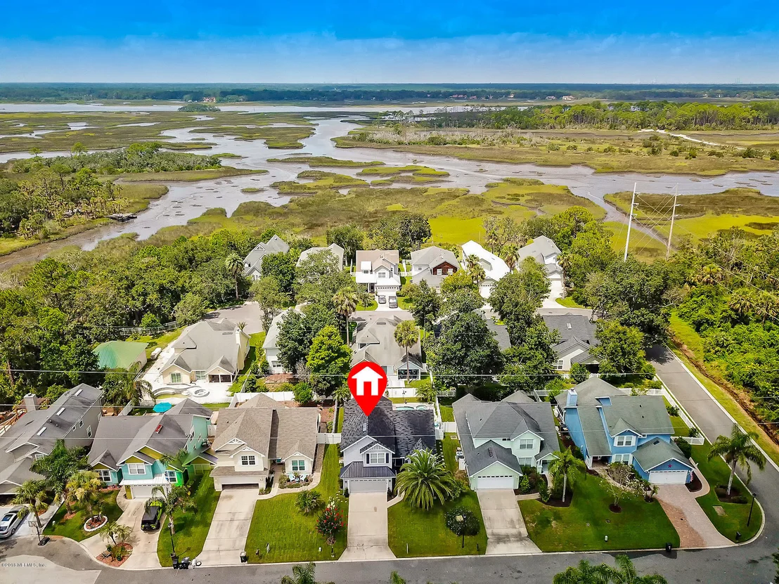 Photo of 1480 LAUREL Way
