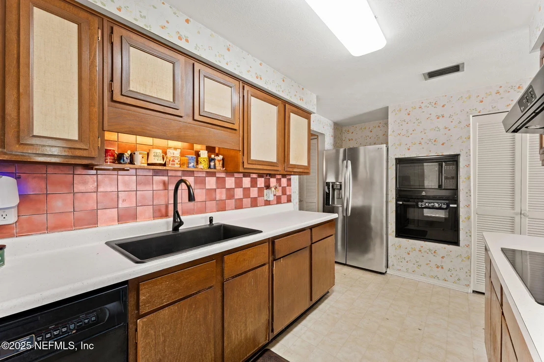 Photo of 4047 SCHIRRA Drive