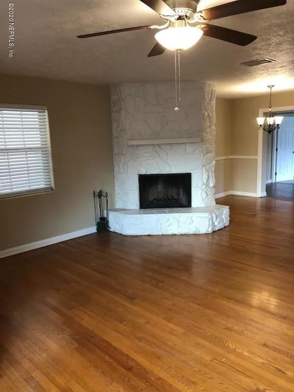 Photo of 5023 PERRINE Drive