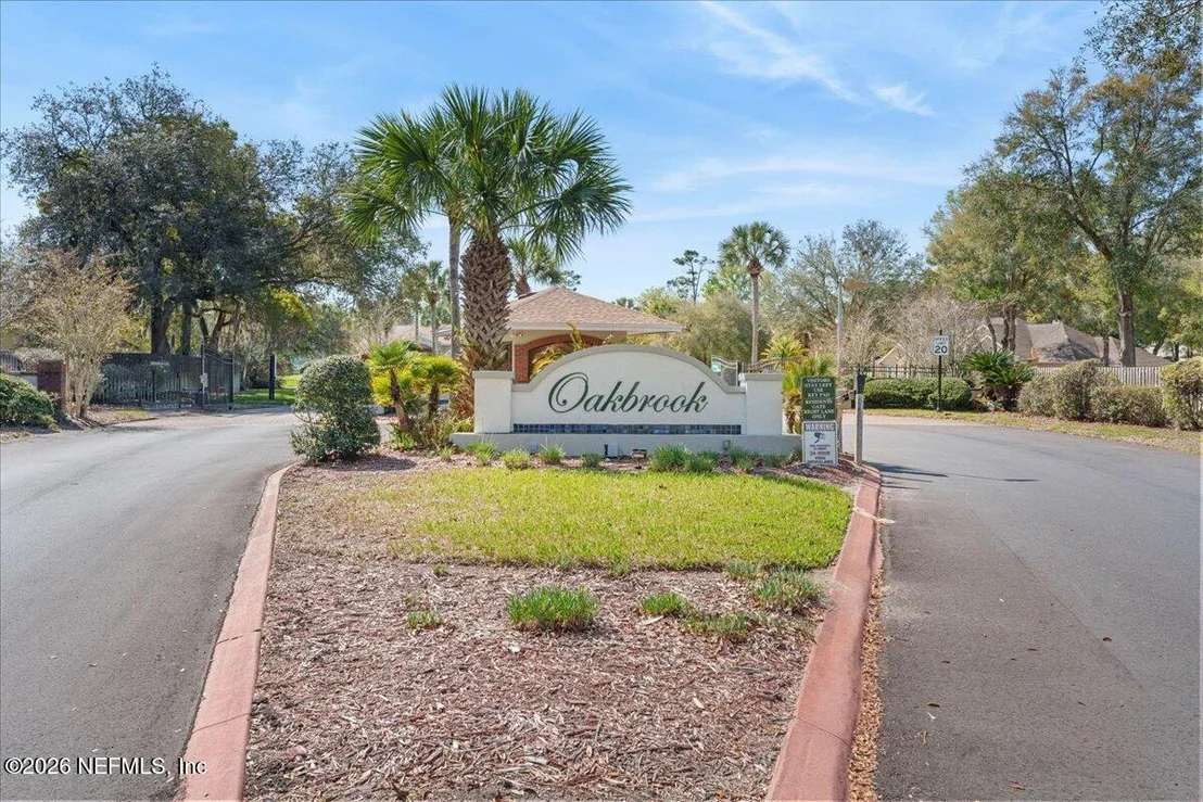 Photo of 735 CHARMWOOD Drive