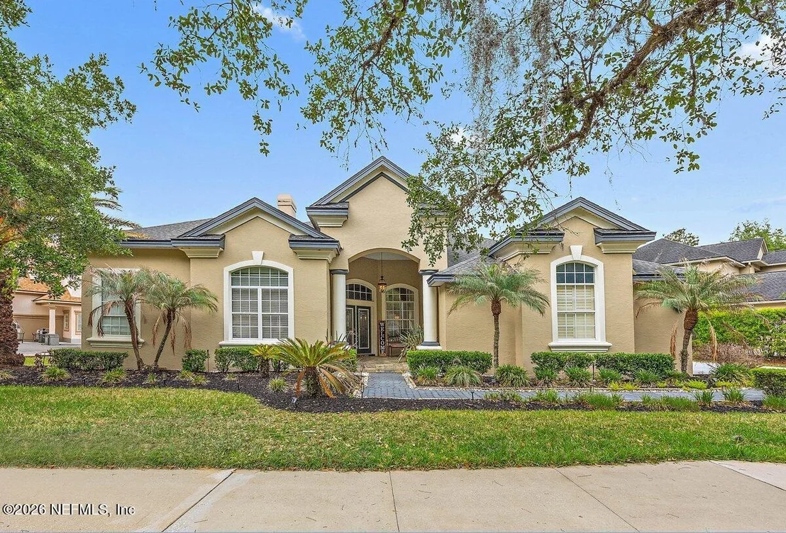 Photo of 188 PINEHURST POINTE Drive
