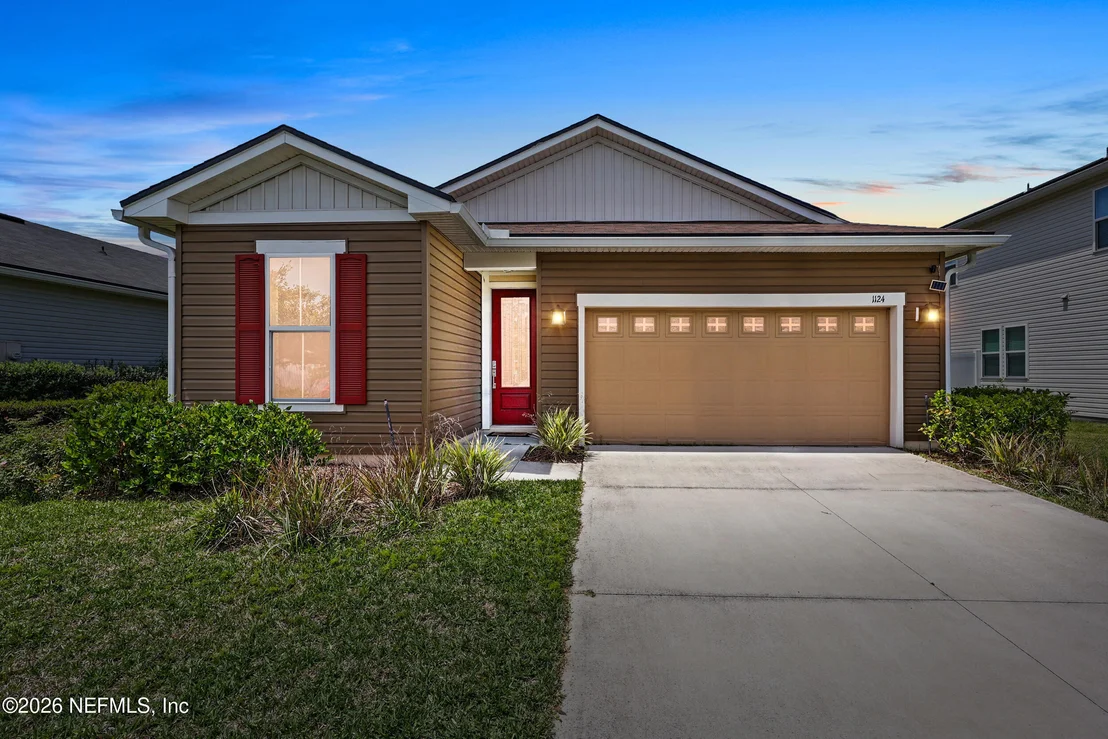 Photo of 1124 PERSIMMON Drive