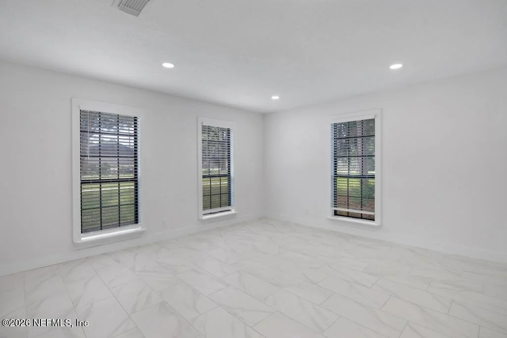 Photo of 6015 ROYAL ESTATES Place