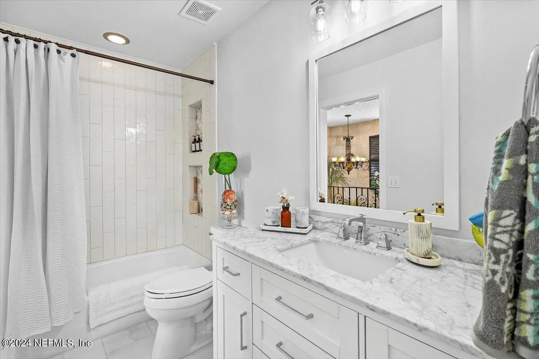 Photo of 4295 HEATH Road