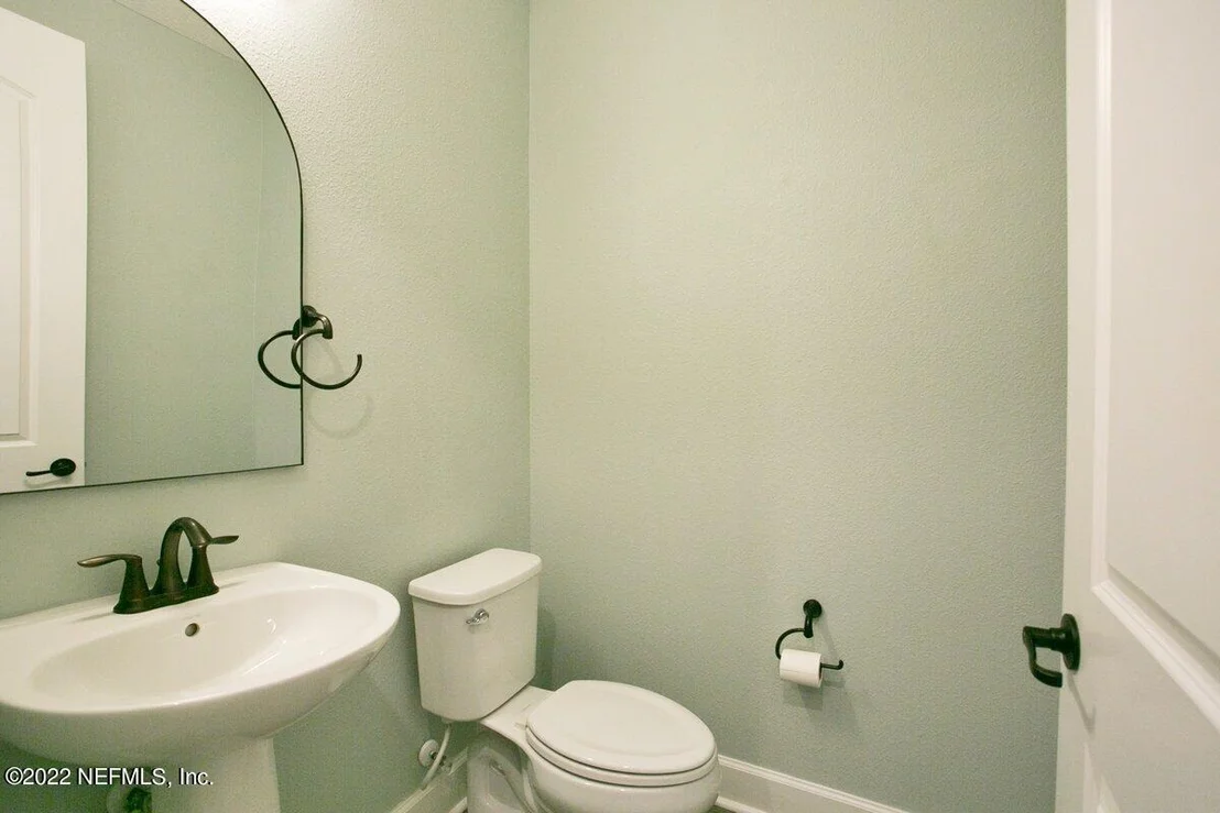 Photo of 211 ORCHARD Lane