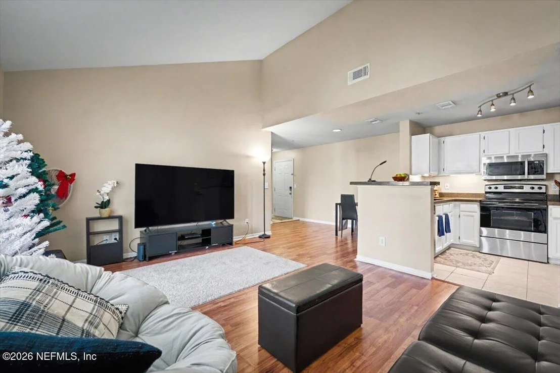 Photo of Unit 1338 at 7701 TIMBERLIN PARK Boulevard