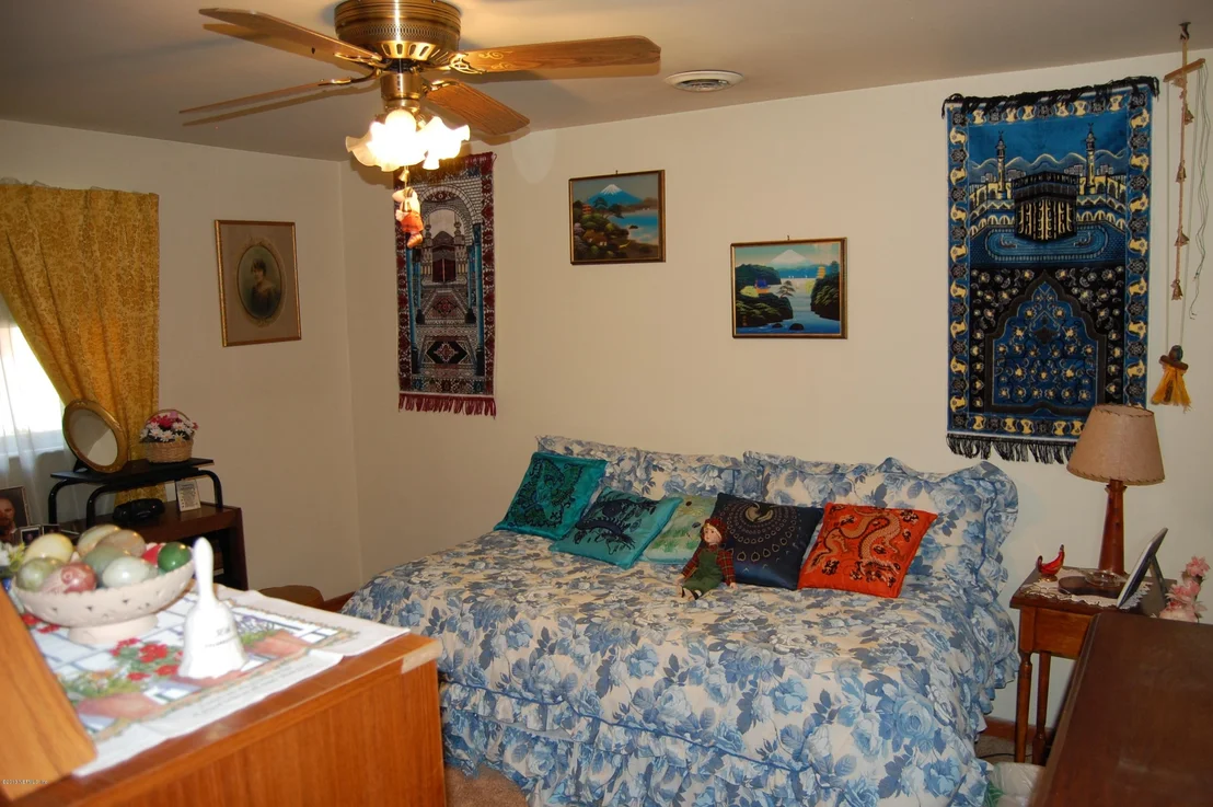 Photo of 2810 Robinette Drive
