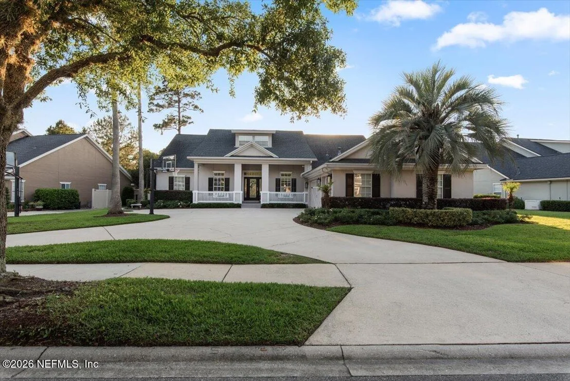 Photo of 421 ST JOHNS GOLF Drive