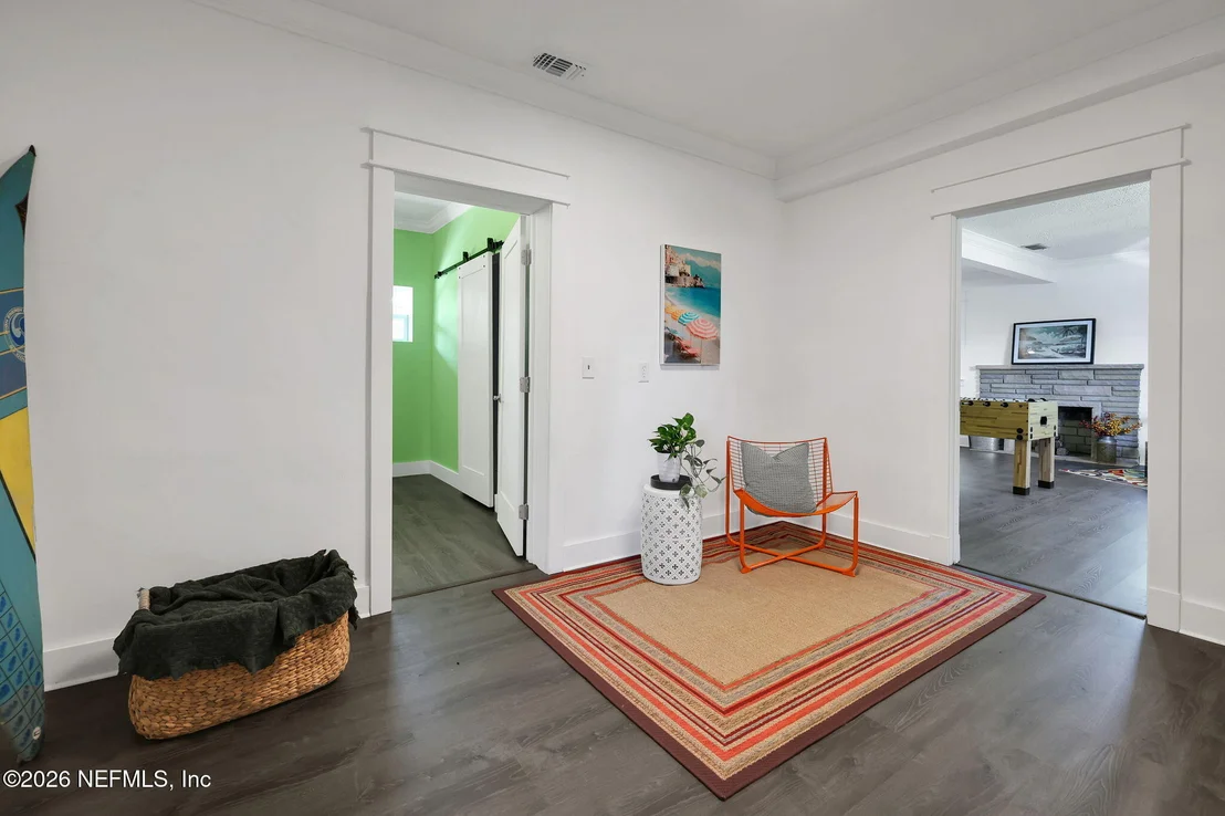 Photo of 1103 PALM Circle