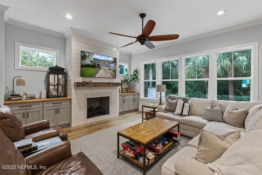 Photo of 791 PARADISE Lane