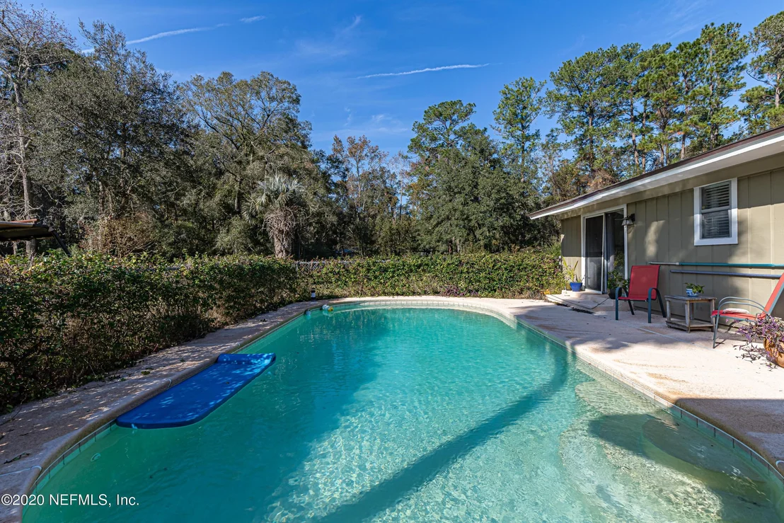 Photo of 4147 SAUNDERS Drive