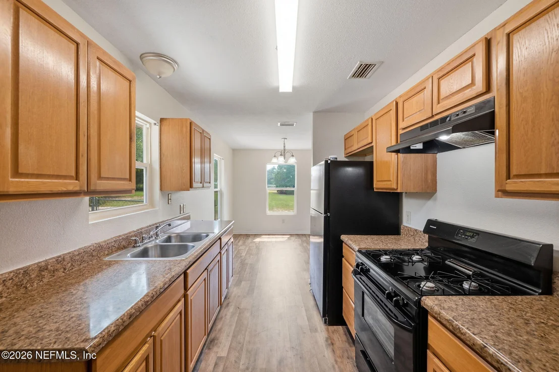 Photo of 107 MILTON Avenue