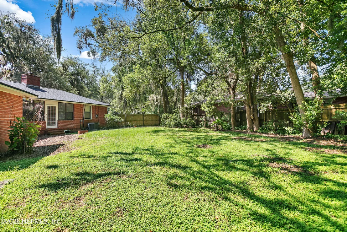 Photo of 1522 MURRAY Drive