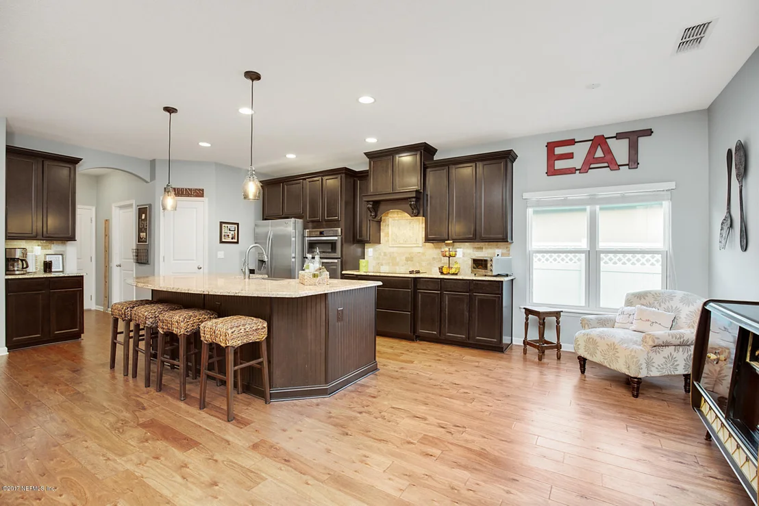 Photo of 228 ELLSWORTH Circle