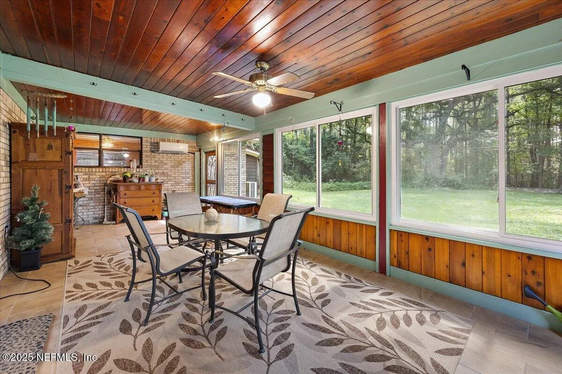 Photo of 10567 SCOTT MILL Road