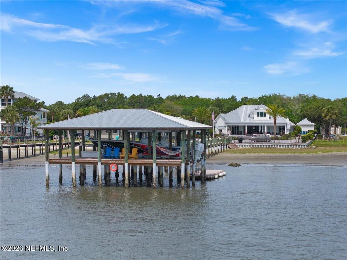 Photo of 9136 HECKSCHER Drive
