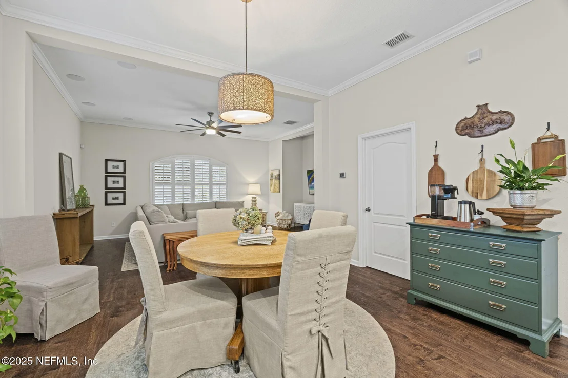 Photo of 1169 OVERDALE Road