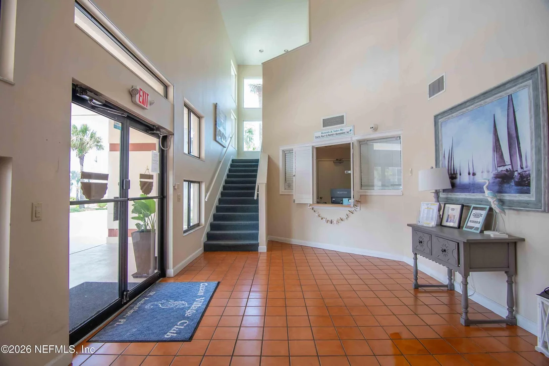 Photo of Unit F25ELEVATORBUILDING at 4250 A1A S