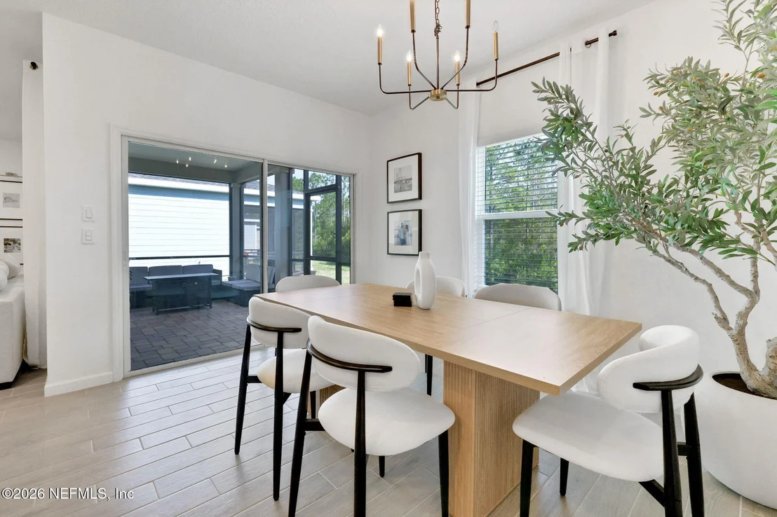 Photo of 56 DISSTON Cove