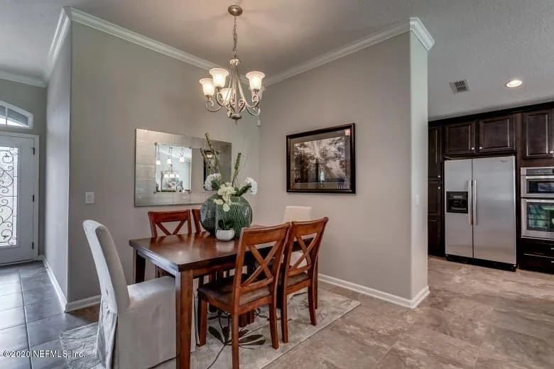 Photo of 46 LUCERNE Court
