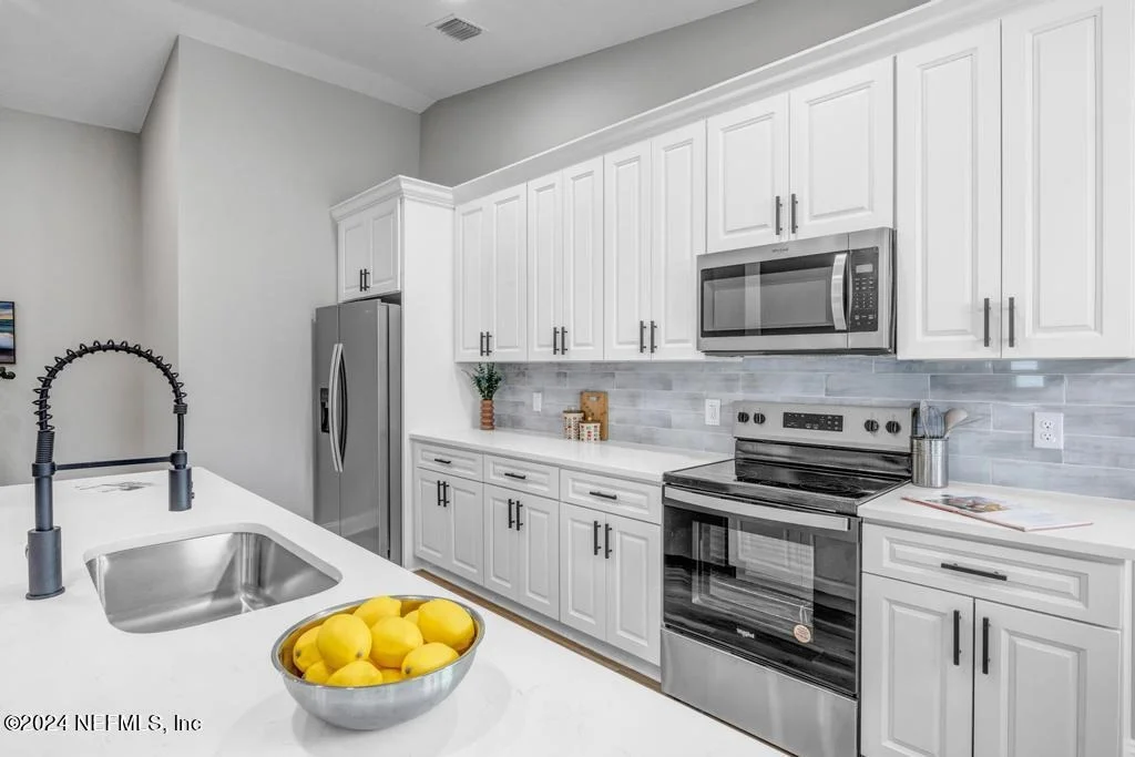 Photo of 3035 HAMPSTEAD Drive
