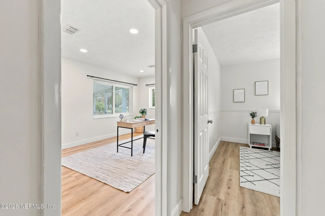 Photo of 25 SANDRA Drive