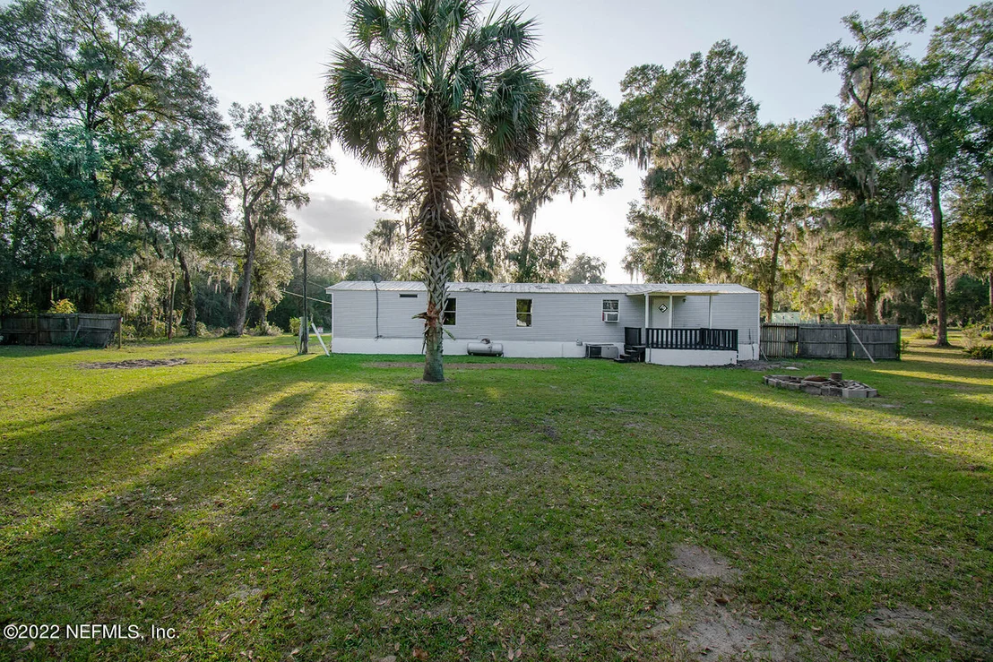 Photo of 100 WILLOW Street