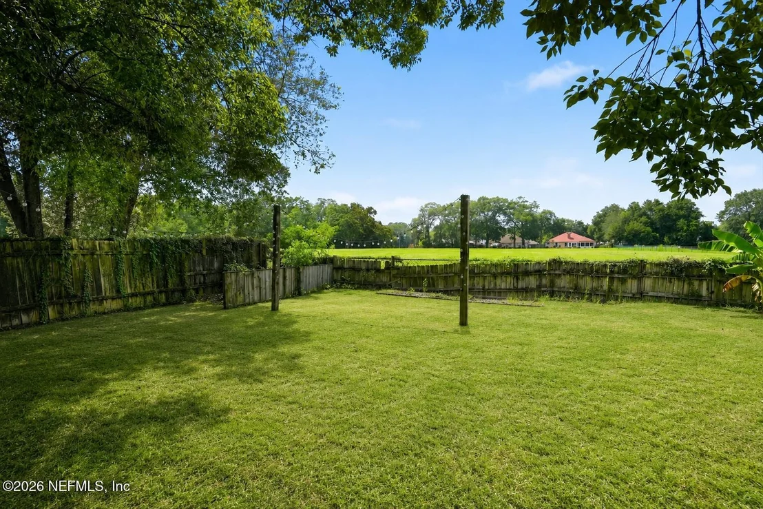 Photo of 2034 BELHAVEN Drive