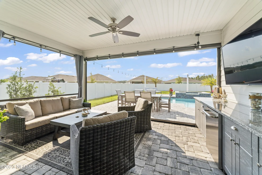 Photo of 157 CATESBY Lane