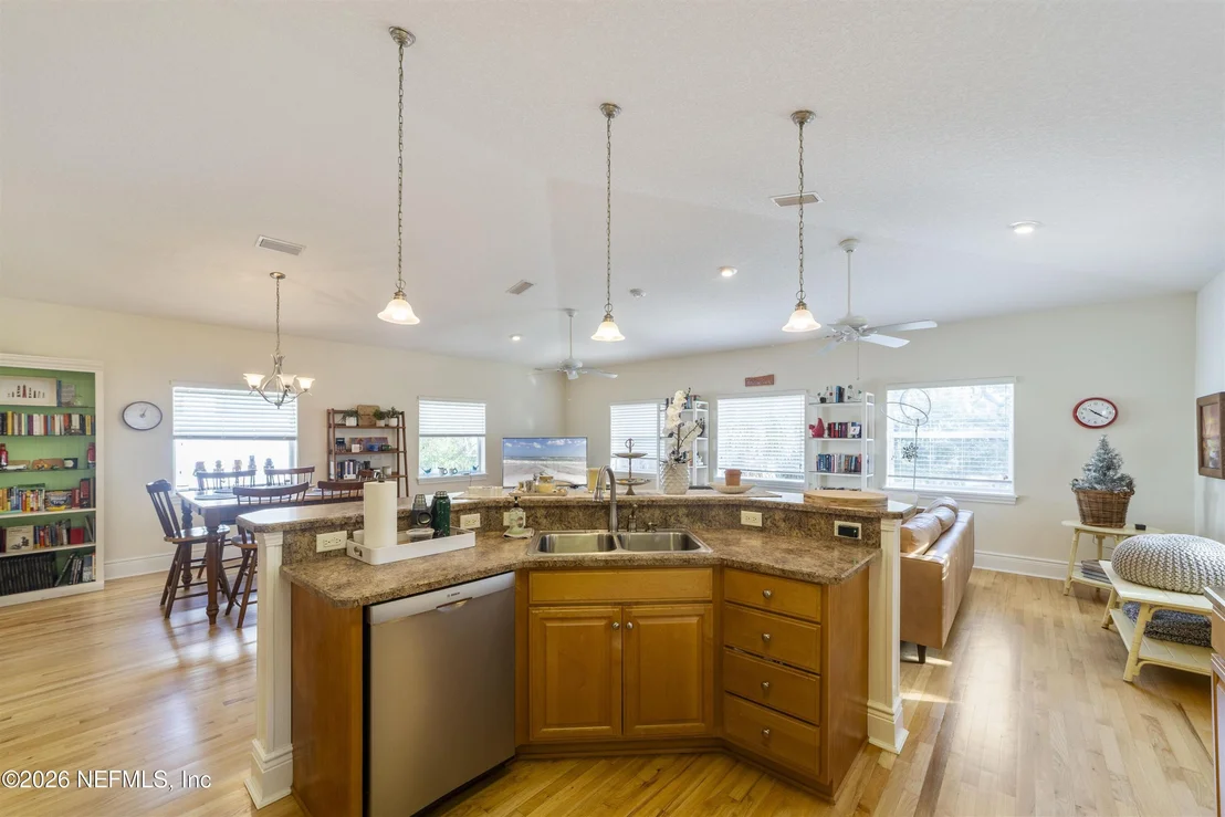 Photo of 1753 CASTILE Street