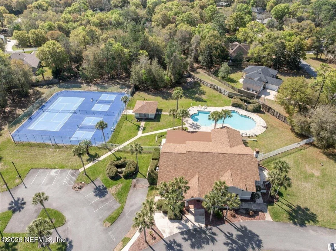 Photo of 735 CHARMWOOD Drive