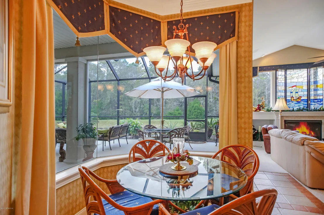 Photo of 261 PINEHURST POINTE Drive