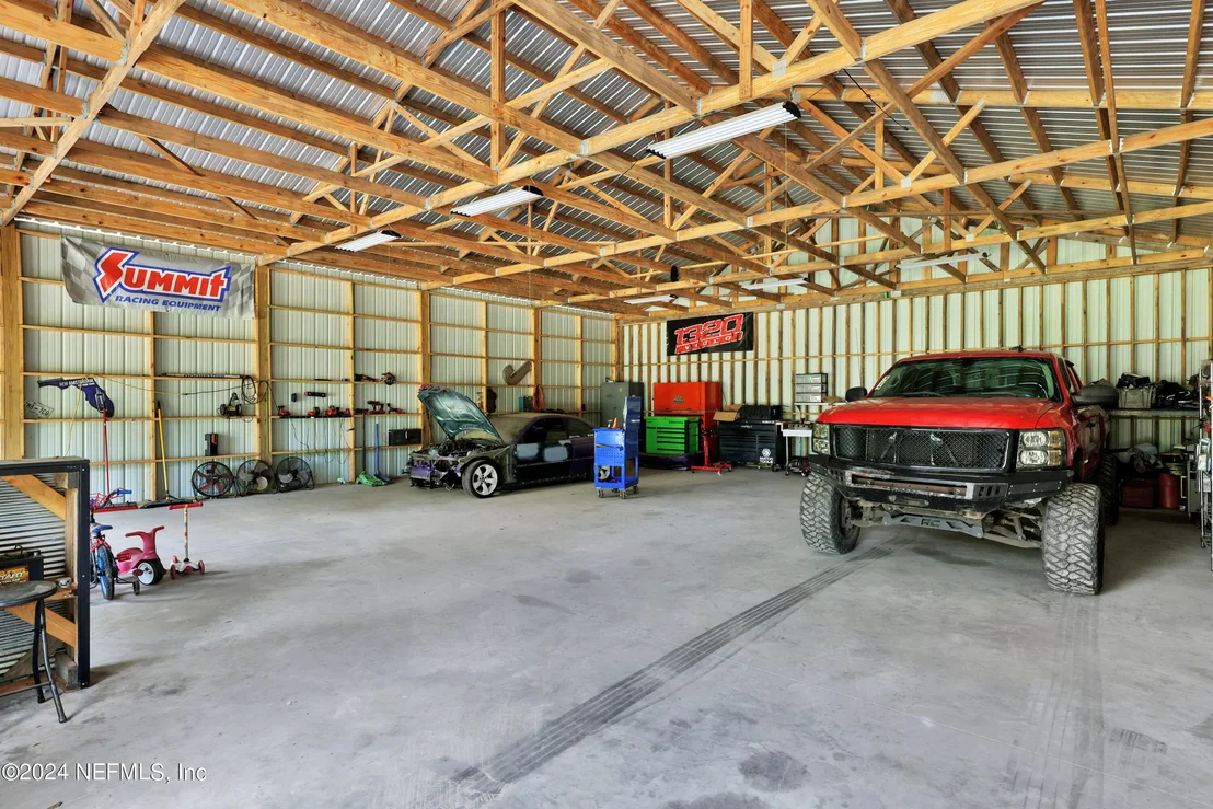 Photo of 803 NORTHFORK Road