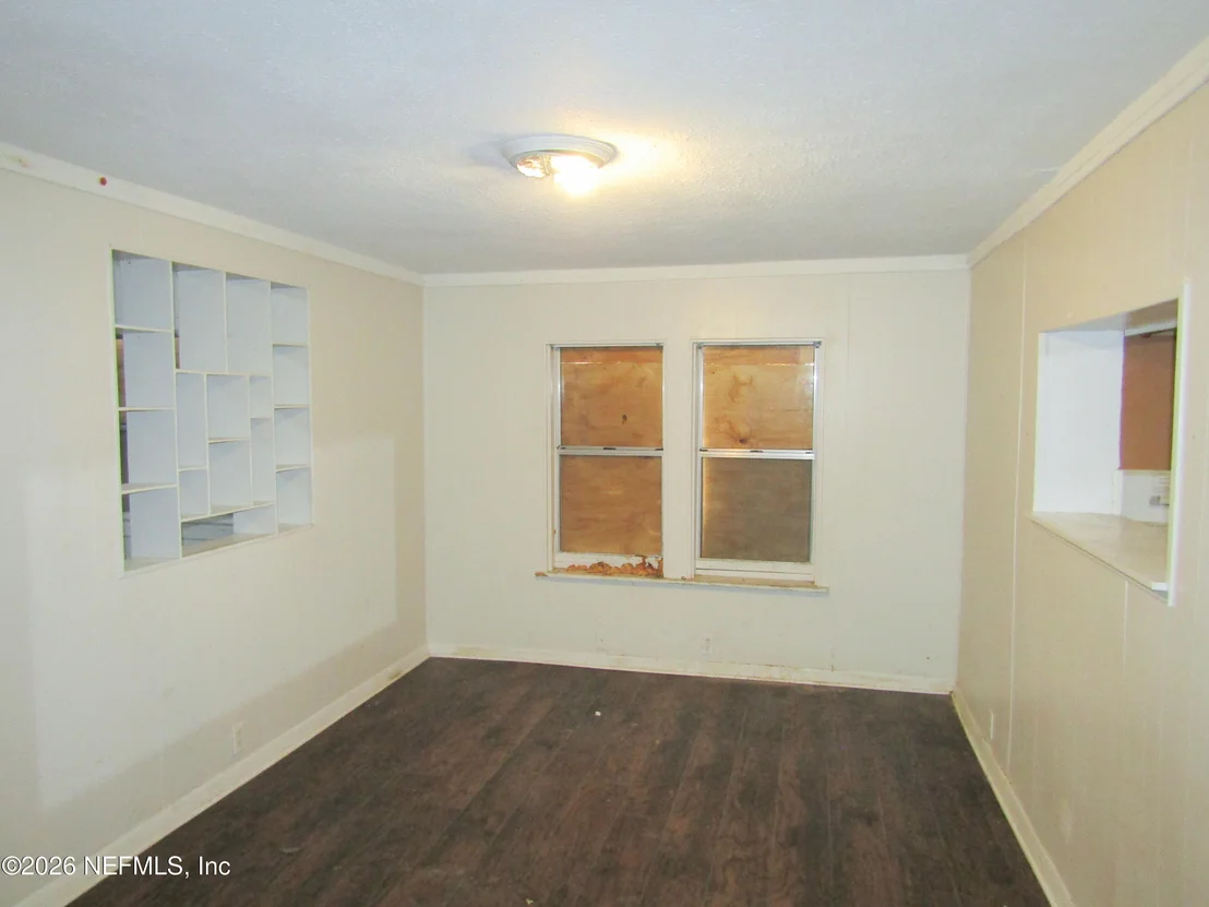 Photo of 3102 THOMAS Street