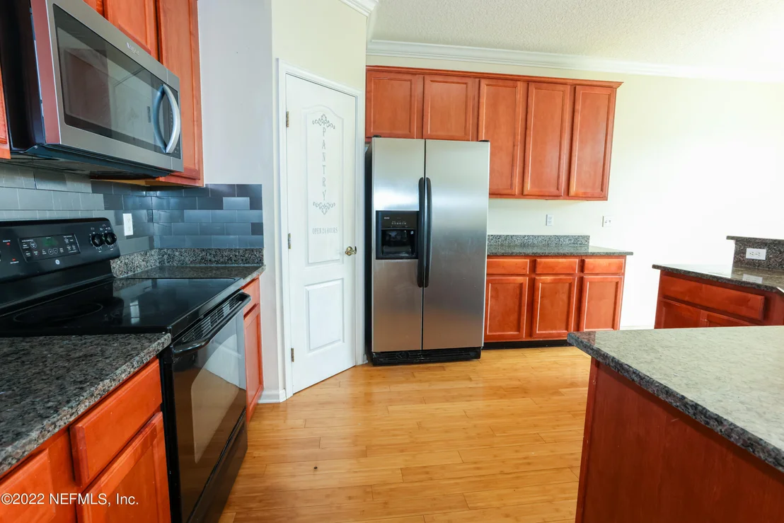 Photo of 903 THOROUGHBRED Drive